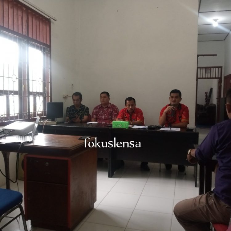 Dinas Kominfo Kabupaten Nias Selenggarakan FGD Bersama Insan Pers