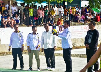 Bupati Nias Barat Membuka Pelaksanaan Kejuaraan Bola Voli Wilayah V Kepulauan Nias