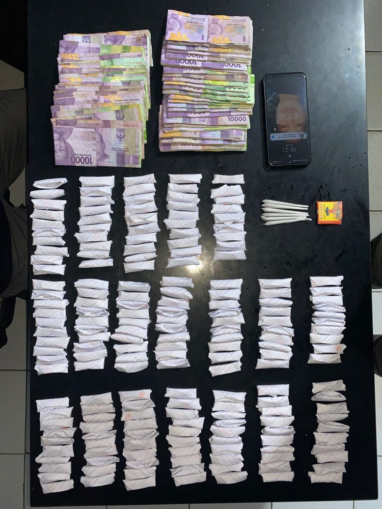 Oknum Warga Kota bumi Udik, Setok GANJA 2 Kg