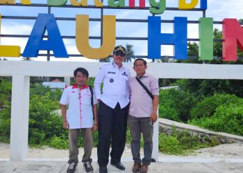 Bupati Nias Barat Kunjungi Kepulauan Hinako