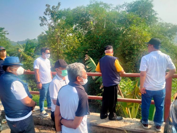 Pemkab Purwakarta Akan Ganti Rugi Areal Pertanian Terdampak Air Lindi TPA Cikolotok