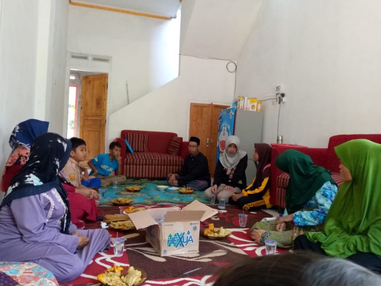 Media Objek News Bersama MIO DPD Purwakarta, Berkolaborasi Gelar Santunan Anak Yatim dan Panti Jompo