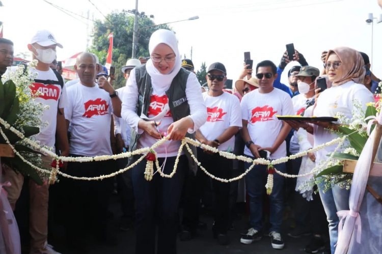 Enam Ribu Kastrol Liwet untuk Mapag Lengkah Anyar