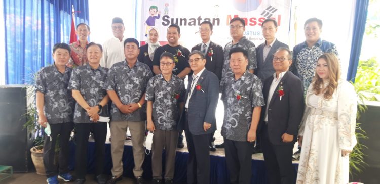 Asosiasi Perkumpulan Warga Korea Tangerang Gelar Sunatan Massal 