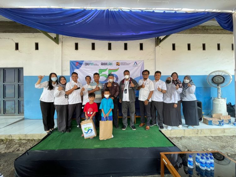 Wujudkan Generasi Sehat, Jasa Tirta II Gelar Khitanan Massal