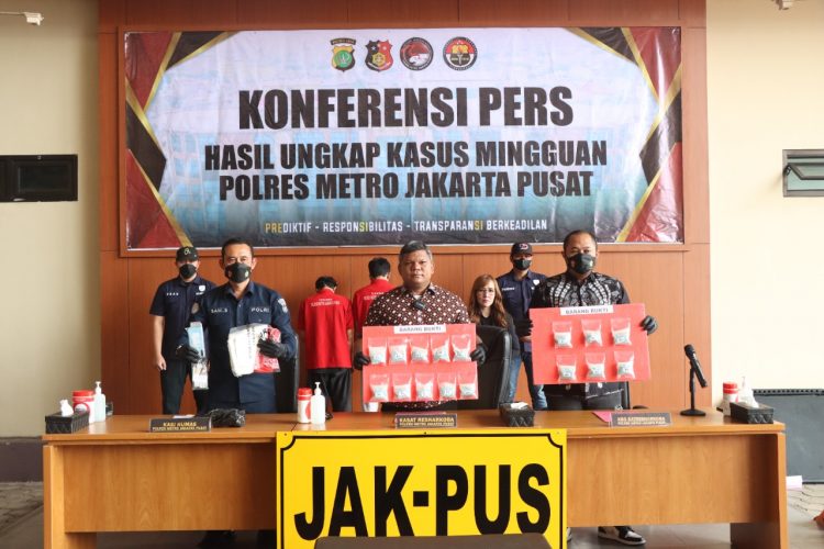 Rilis Ungkap Kasus, Sebanyak 1.590 butir ekstacy di gelar Sat Resnarkoba Polres Jakpus