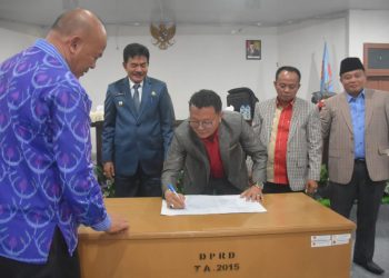 Pemerintah Daerah Dan DPRD Nias Barat Setujui Perubahan APBD TA. 2022