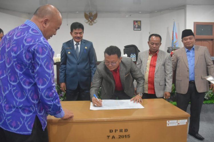 Pemerintah Daerah Dan DPRD Nias Barat Setujui Perubahan APBD TA. 2022