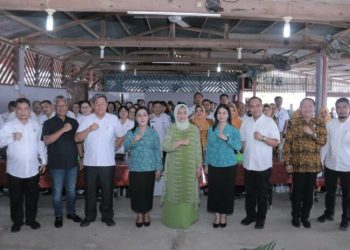 Tim Monitoring TP-PKK Provsu Lakukan Pembinaan dan Monitoring Di Desa Binaan TP-PKK Kota Gunungsitoli