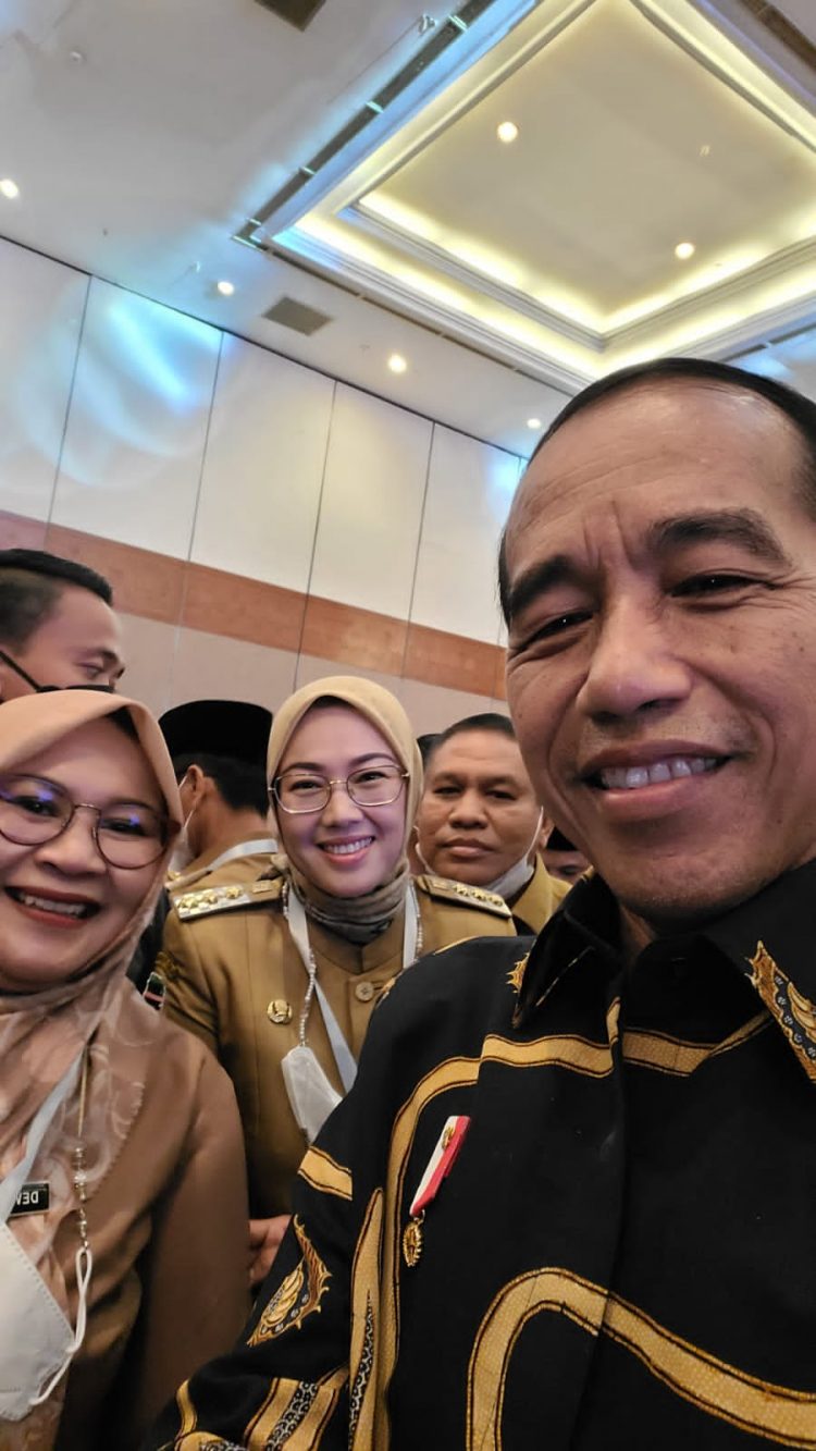 Bupati Cantik Purwakarta Anne Ratna Mustika Tetap Konsisten Jalankan Tugasnya,Meskipun Hasutan,Cibiran didera