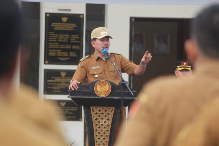 Bupati Nias Barat Ingatkan Kepala OPD Percepat Penyelesaian DPPA TA. 2022