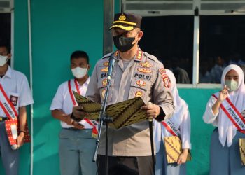 Kombes Pol Zain Kapolres Metro Tangerang Kota Pimpin apel dan deklarasi Anti Tawuran secara serentak di 33 Sekolah