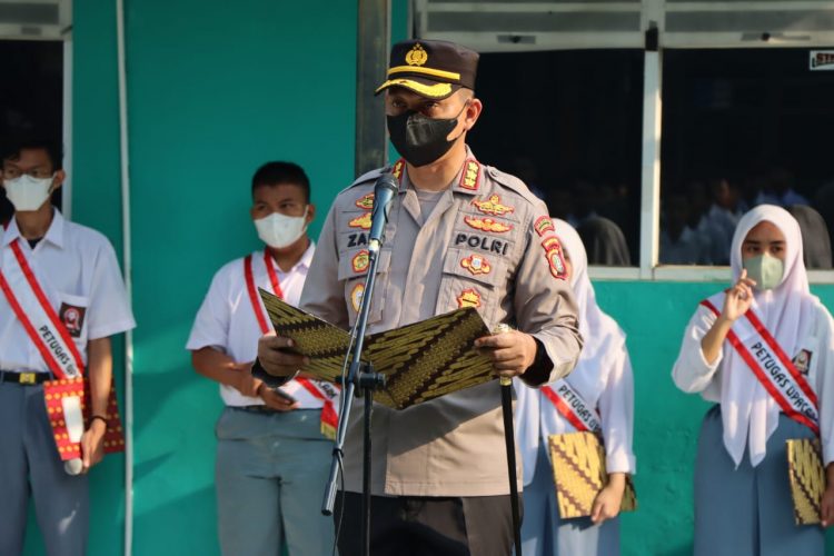 Kombes Pol Zain Kapolres Metro Tangerang Kota Pimpin apel dan deklarasi Anti Tawuran secara serentak di 33 Sekolah