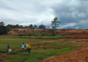 Warga Keluhkan Dampak Proyek Pemakaman Jambe