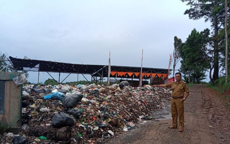 Dinas Lingkungan Hidup. : Pengelola Sampah di Desa diminta segara mengurus perijinan