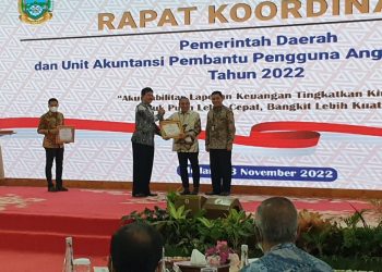 Nias Barat Raih Penghargaan Opini WTP Dari Menteri Keuangan RI