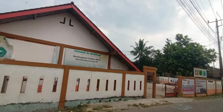 5 orang Siswi SMPIT Al-Murtaja Harapan Bangsa Tigaraksa diduga Ditampar Oknum Guru