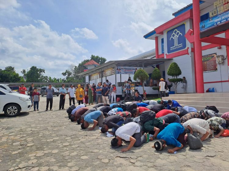 41 Warga Binaan Pemasyarakatan (WBP) Orang Sujud Syukur Di Rutan Kotabumi
