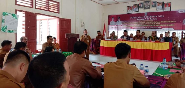 Asisten II Wakili Bupati Nias Hadiri Musrenbang Kecamatan Ma’u
