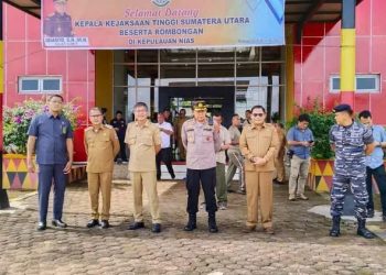 Kepala Daerah se-Kepulauan Nias Sambut Kajati Sumut di Bandara Binaka