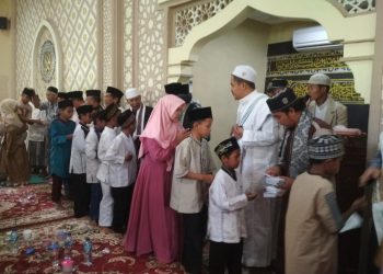 Pondok Pesantren Al Imam Al Gozaly Al Idrisy, Memperingati Acara ISRA MI’RAJ Santunan Yatim Piatu Sekaligus Aqiqahan Di Masjid Al Imam Al Gozaly Desa Daru Jambe Tangerang
