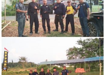 Menjelang Pesta Pernikahan Putranya” Penasehat BPPKB DPAC Jambe Kab.Tangerang Ajak Anggotanya Giat Bersih-Bersih Di Lokasi Acara