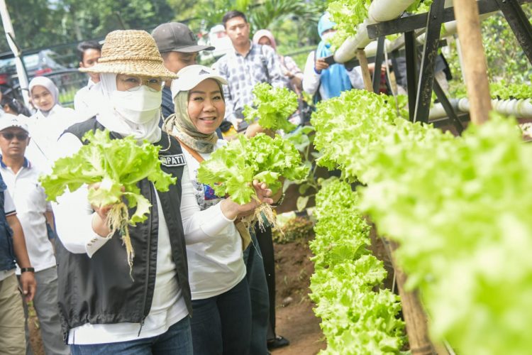 Bupati Anne Terus Dorong Desa-Desa di Purwakarta Punya Prodak Unggulan