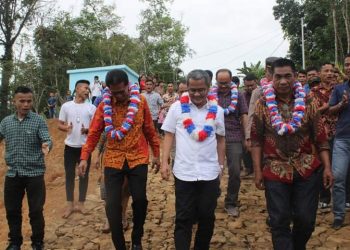 Bupati Nias dan Camat Ma’u Hadiri Doa Syukuran Terpilihnya Kades Sihareō III