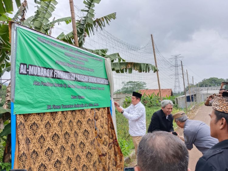 Kadinkes Purwakarta Resmikan Pembangunan Pontren Rehabilitasi Korban Narkoba