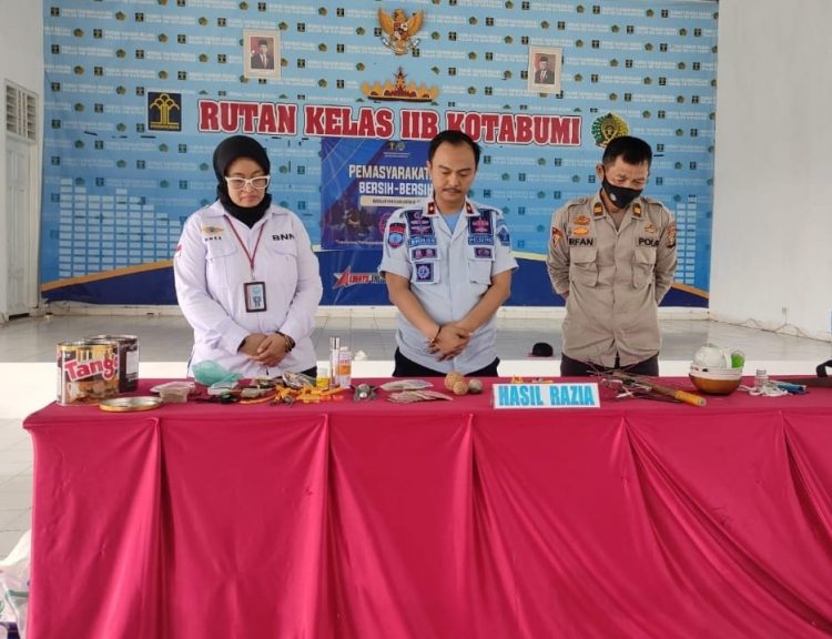 BNN Kabupaten Way Kanan dan Polres Lampung Utara, Rutan Kotabumi gelar Razia Bersama dan Cek Urine