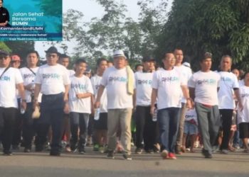 BUMN Rayakan HUT ke-25 Gelar Jalan Sehat Bersama Warga Nias Barat