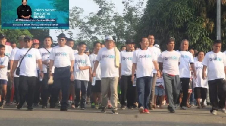 BUMN Rayakan HUT ke-25 Gelar Jalan Sehat Bersama Warga Nias Barat