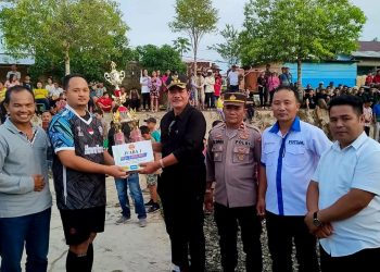 Bupati Nias Barat Saksikan Laga Final Futsal IPNB CUP