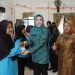 TP- PKK Lampung Utara, Salurkan Bansos PKH Di Balai Desa Maduko