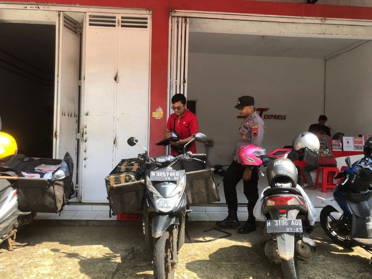 Cipta Kondisi Antisipasi Ganguan Kamtibmas, Polsek Pageruyung Gelar Patroli KRYD