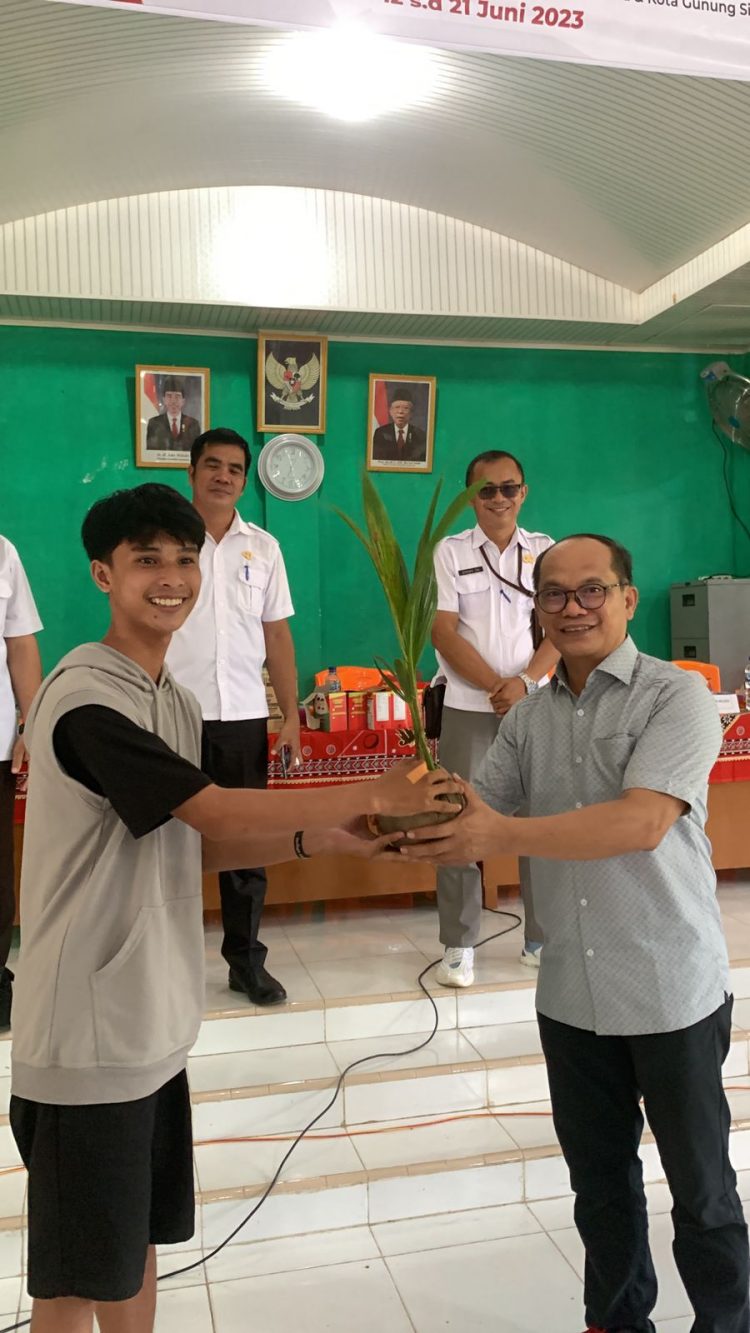 Serap Aspirasi Masyarakat, Penyabar Nakhe Lakukan Reses di Desa Hilizoi