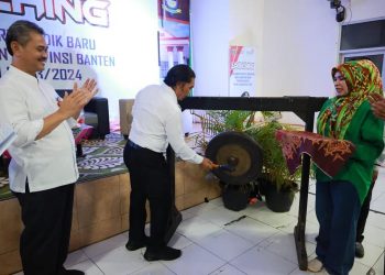 Pj Gubernur Al Muktabar Luncurkan PPDB SMAN/SMKN dan SKhN Provinsi Banten Tahun Ajaran 2023/2024