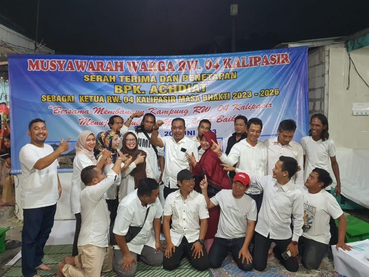 Achdiat Bakal Bangun Warga Kalipasir Lebih Sejahtera