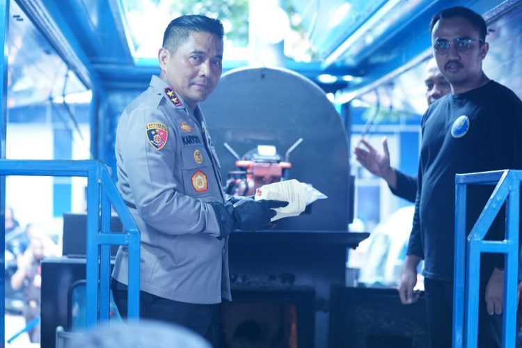 Hari Bhayangkara 77, Polda Metro Musnahkan Puluhan Juta Narkoba