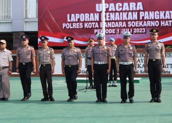 25 Anggota Polresta Bandara Soetta Mendapat Kenaikan Pangkat