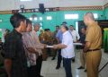 Asisten II Ahmad Alamsyah Mewakili bupati Lampung utara Memberikan Bantuan Pertanian Kelopok Tani