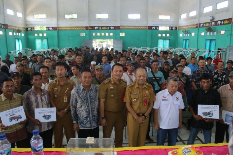 Sekda Lampura Membuka Workshop Evaluasi Pengelolaan Keuangan dan Pembangunan Desa