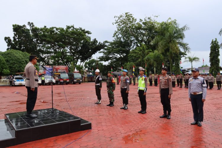Kapolres Nias Pimpin Apel Gelar Pasukan Operasi Patuh Toba – 2023