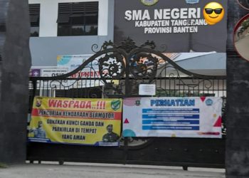 DiDUGA KERAS OKNUM ANGOOTA DEWAN DPRD & FORUM RW IINTERVENSI PIHAK SEKOLAH,PPDB SMA Di BANTEN BERMASALAH !!