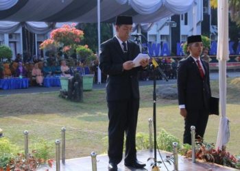 Bupati Budi Utomo Bertindak Sebagai Inspektur Upacara Peringatan Hari Veteran ke-74