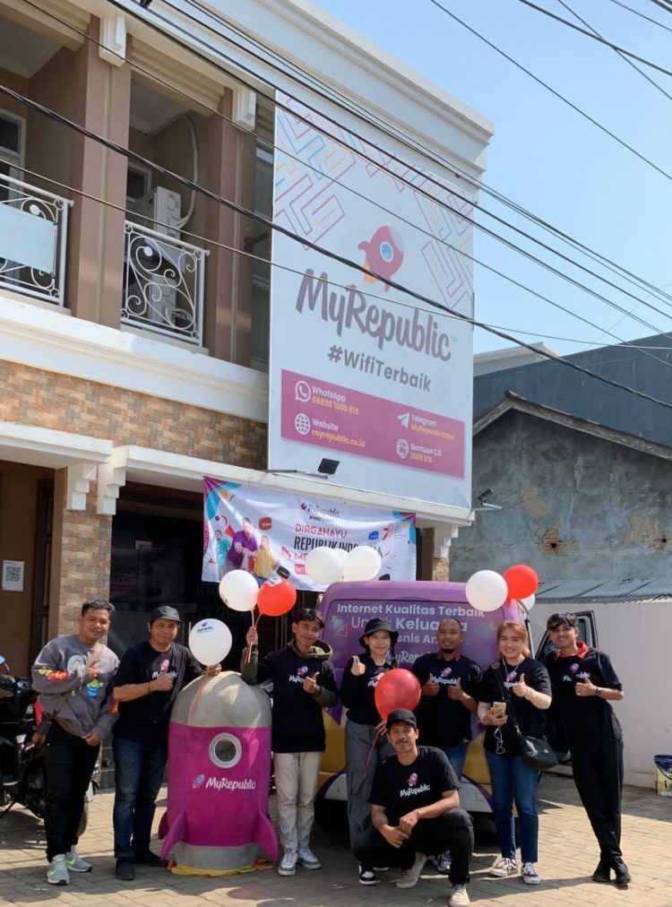 MyRepublic Purwakarta Meriahkan HUT ke-78 RI dengan Kreativitas di Kegiatan Pawai Mobil Hias