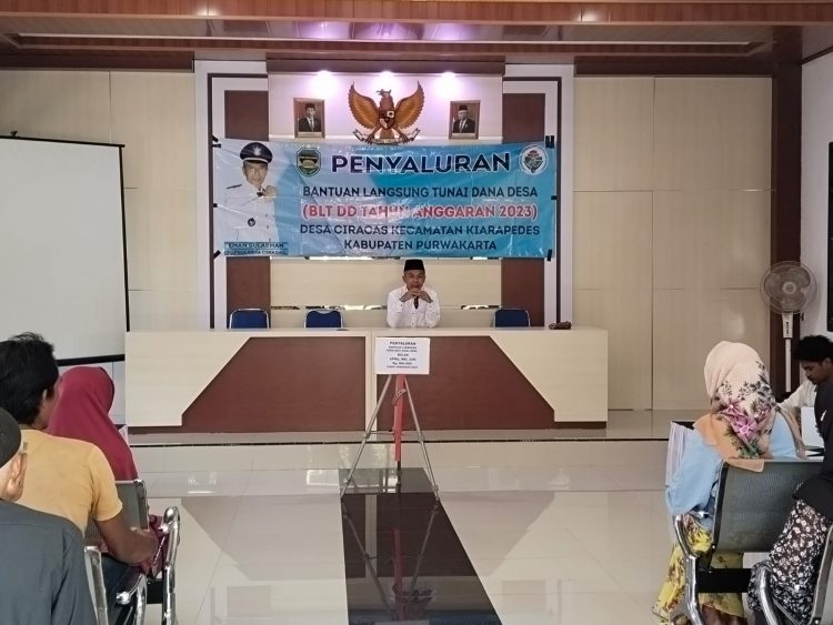 Dibenarkan oleh Kepala Desa, Diduga Malu Mungkin !! Telah Memakai Uang Pajak Sekdes Di Purwakarta Mengundurkan Diri