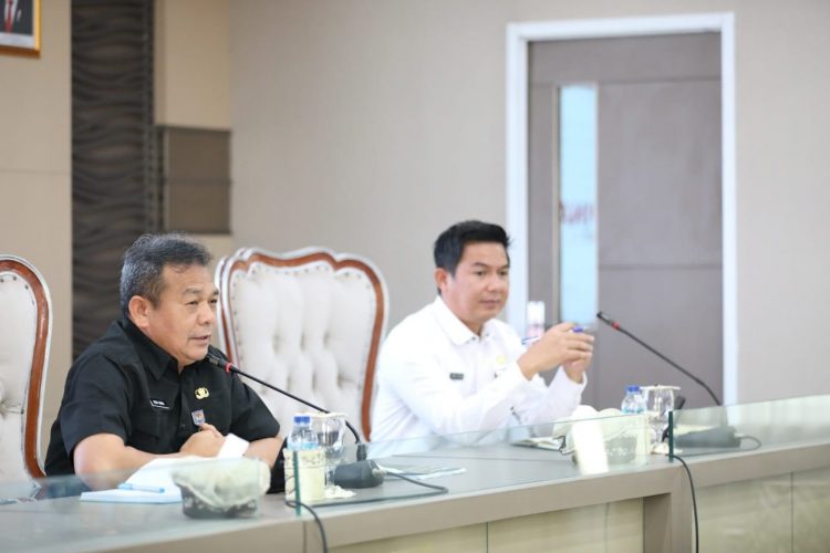 Rapim Perdana, Pj. Bupati Purwakarta Ingatkan ASN Agar Taat Regulasi