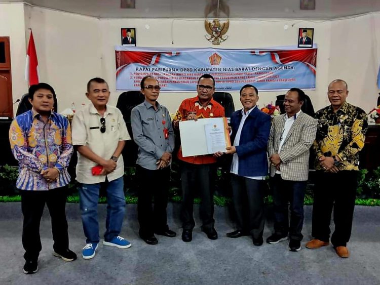 Pemerintah Daerah Dan DPRD Kab. Nias Barat Setujui Perubahan APBD Tahun Anggaran 2023