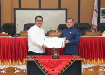 Wali Kota Gunungsitoli Apresiasi Ranperda Inisiatif DPRD Tentang Pemasukan Ternak dan Bahan Asal Hewan